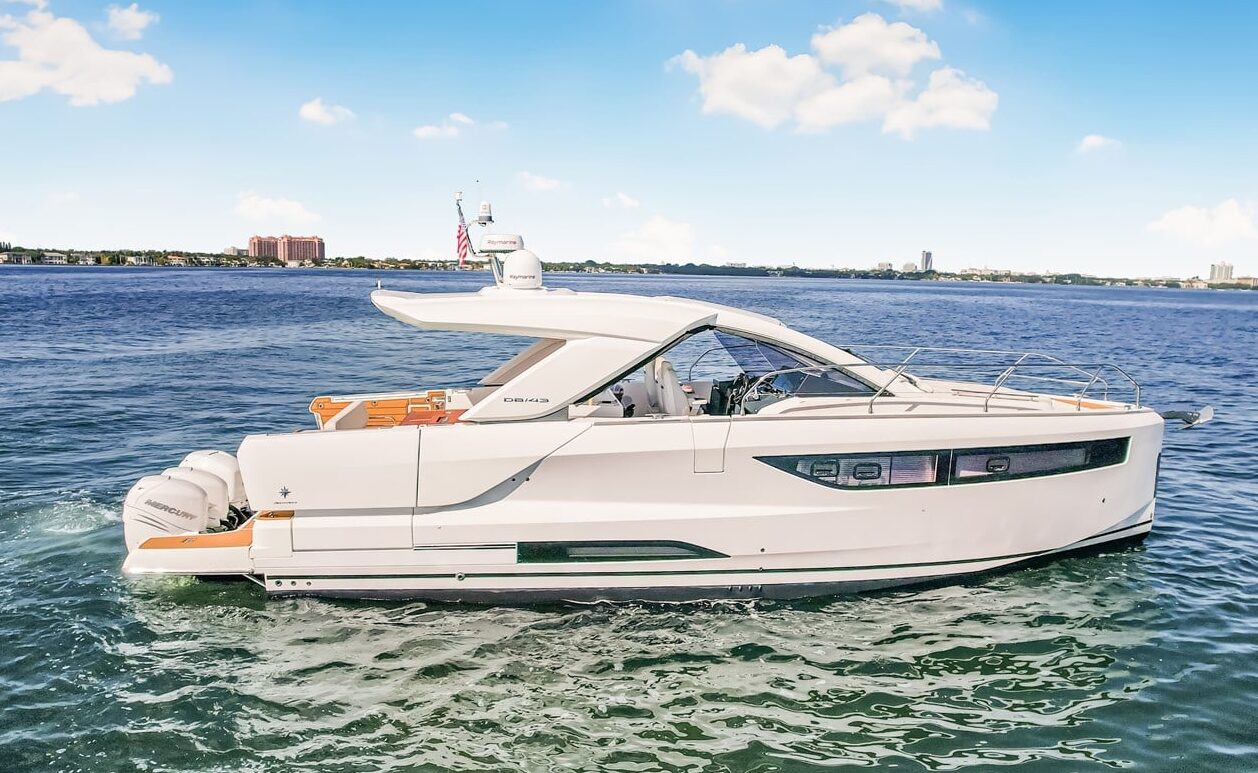 Best Boat Upholstery Brings Luxury Style Beyond the Water